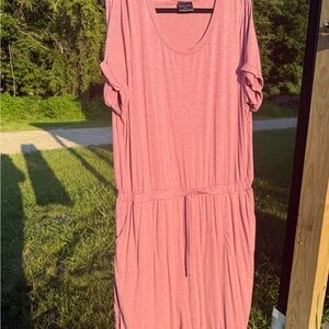 32 Degrees Pink Midi Dress